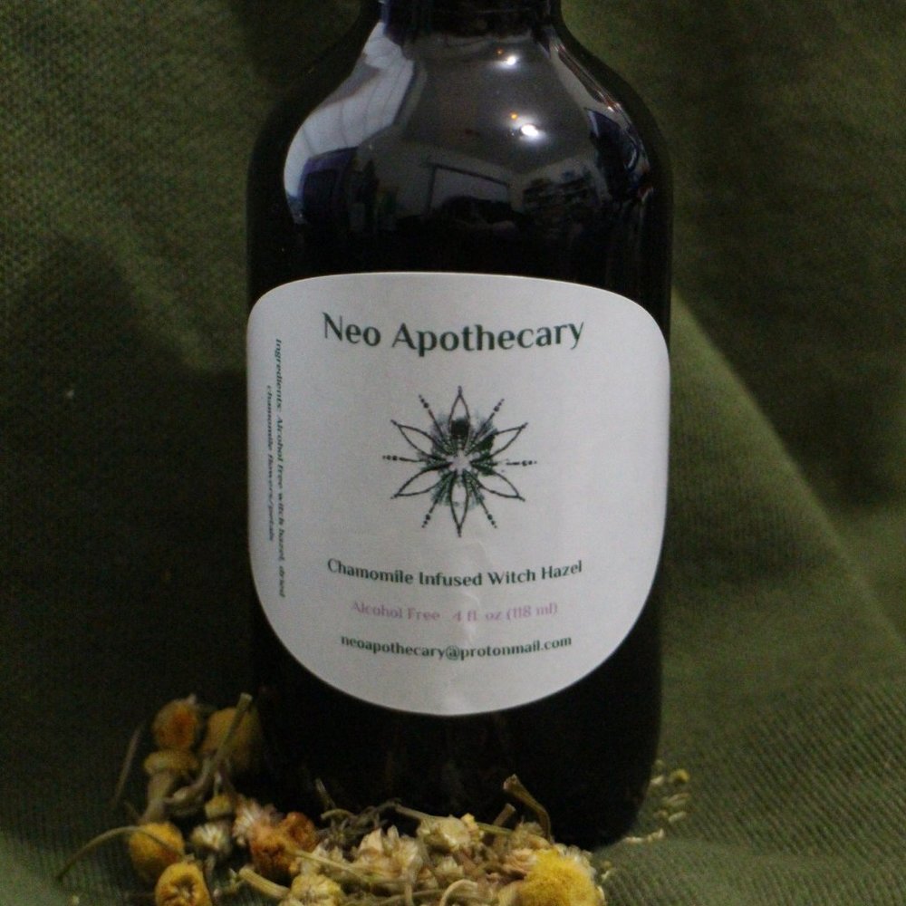ALCOHOL FREE Chamomile Infused Witch Hazel (4 oz)